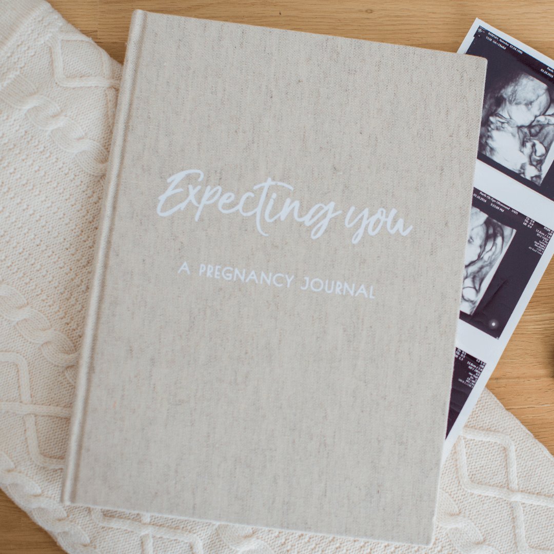 pregnancy journal by Vanda Baby gender neutral baby shower gift